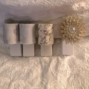 *SOLD via OfferUp*🌻Wallflower Bundle 🌻